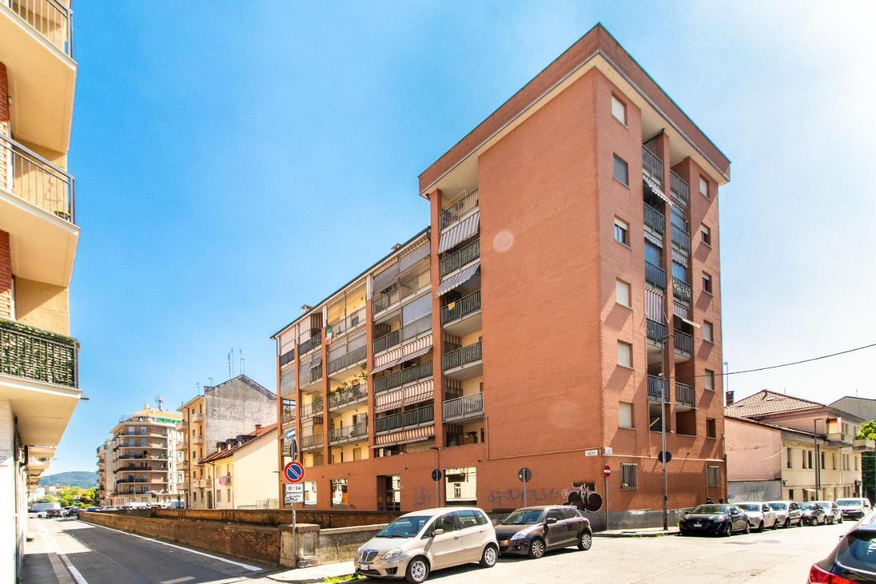 טורינו Come Casa Like Home Apartment With Parking מראה חיצוני תמונה