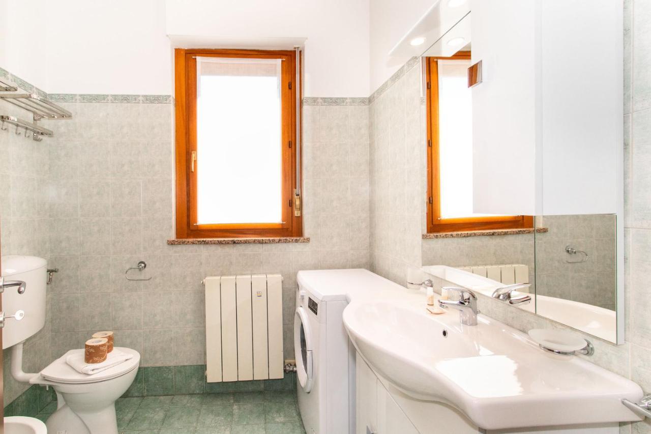 טורינו Come Casa Like Home Apartment With Parking מראה חיצוני תמונה