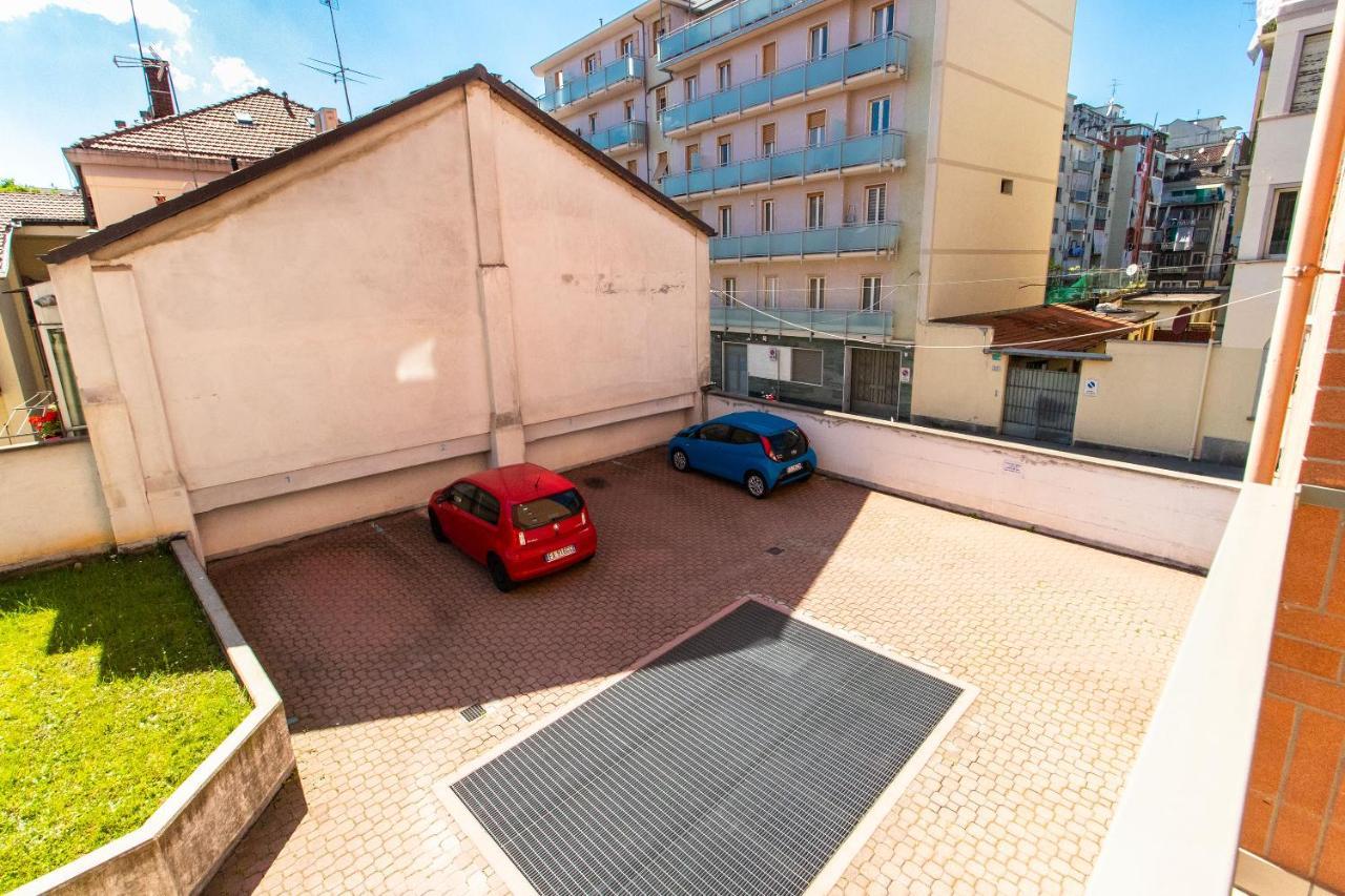 טורינו Come Casa Like Home Apartment With Parking מראה חיצוני תמונה