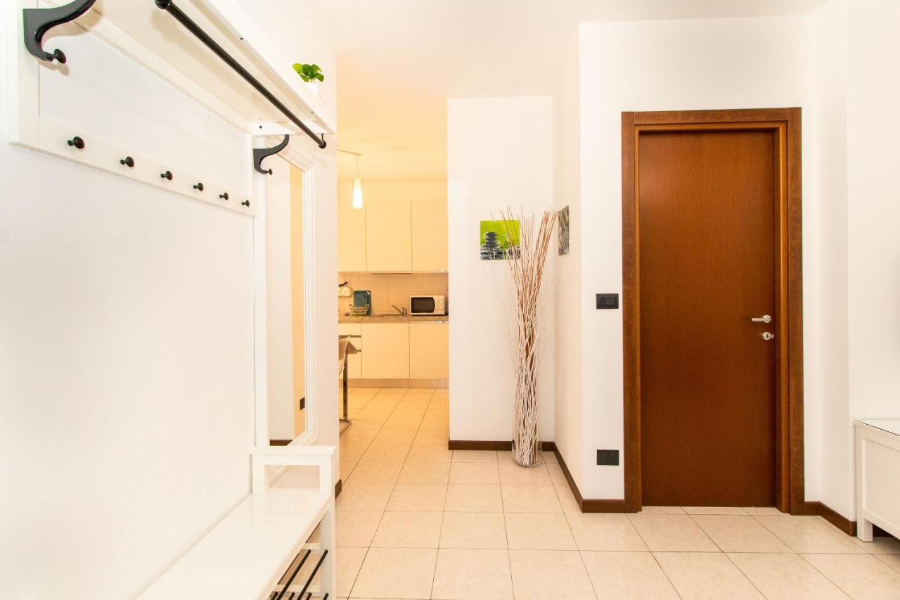טורינו Come Casa Like Home Apartment With Parking מראה חיצוני תמונה